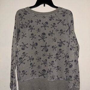 Large Green Skull Sweater, Light material